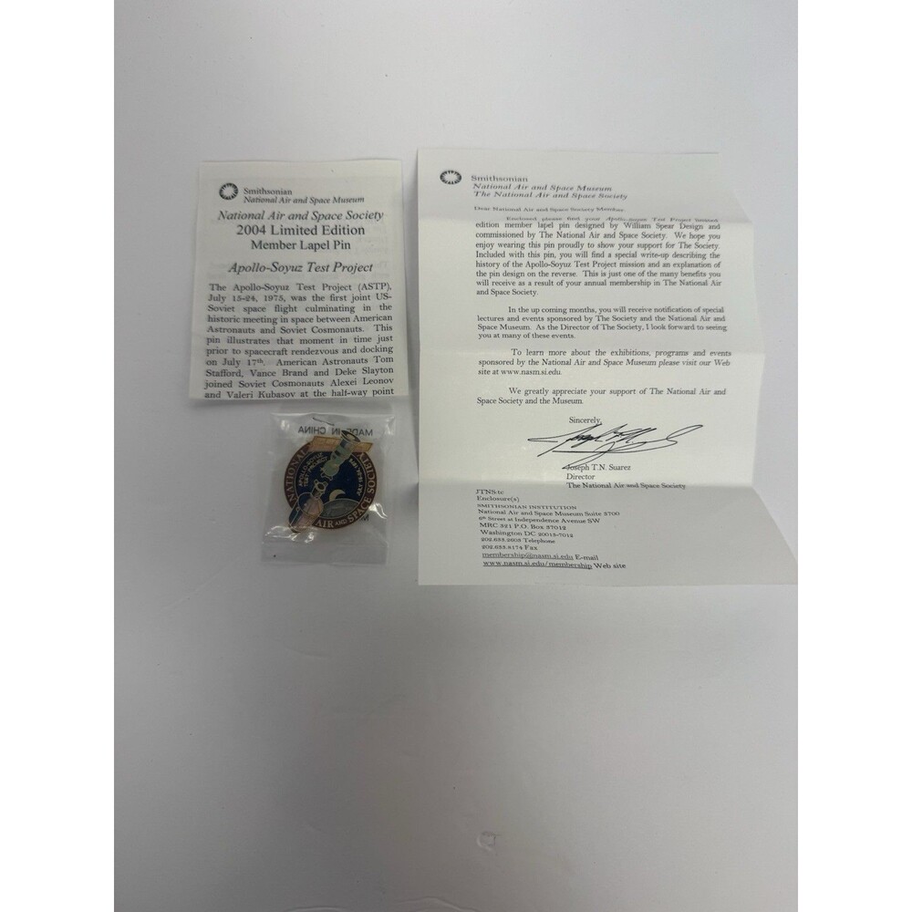 Smithsonian NASS 2004 Apollo-Soyuz Test Project Lapel Pin w/ COA